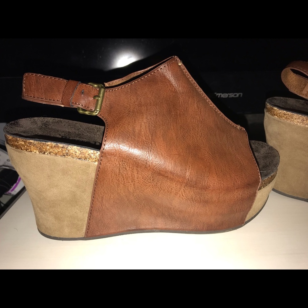 Chunky Wedges Size 7 1/2
